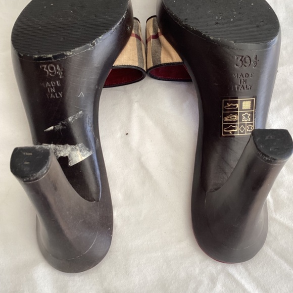 Burberry platform sandals - Picture 2 of 3